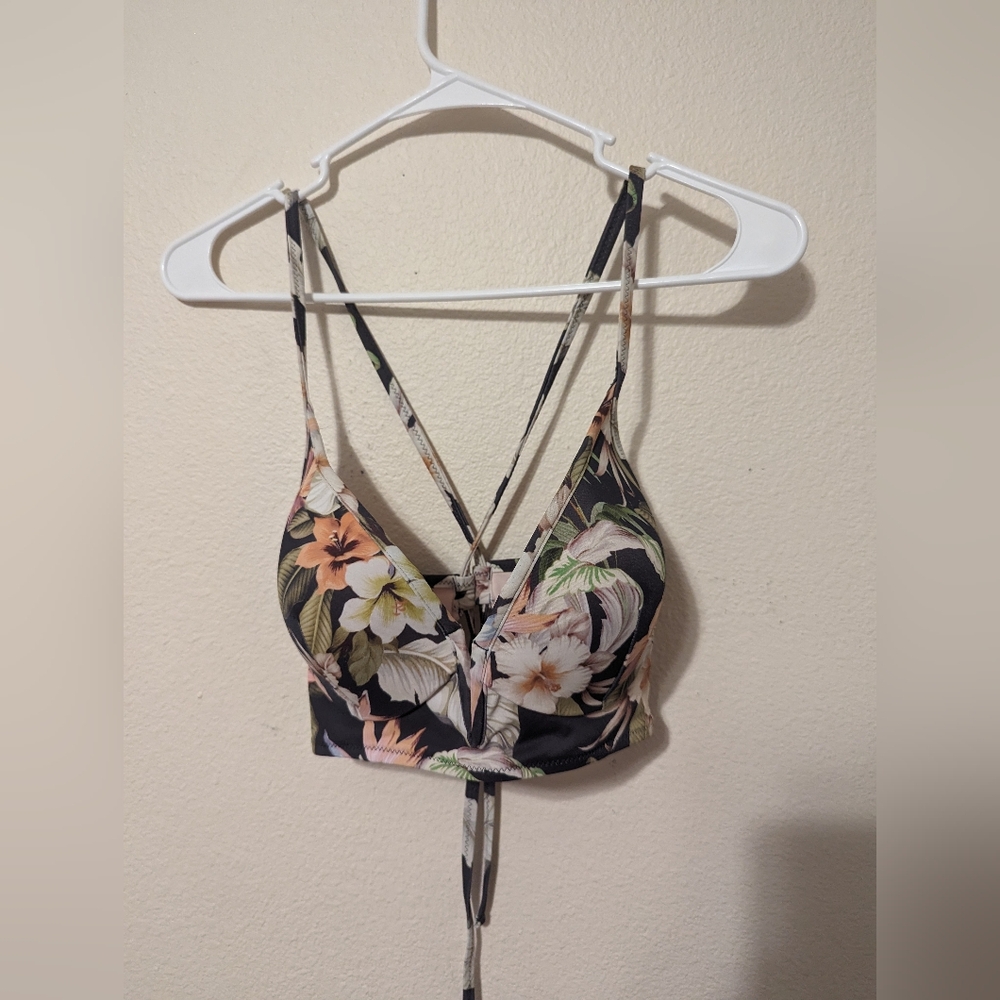 Shade & Shore bikini top